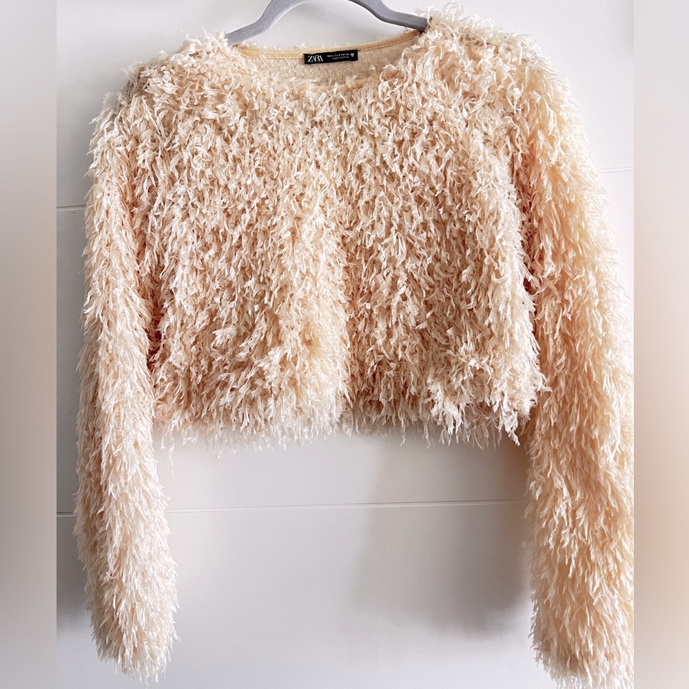 Zara Feather Effect Cropped Sweater